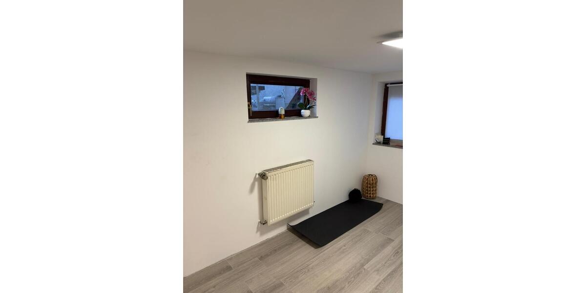 Etagenwohnung Überherrn - 3 Zimmer, 90 m&sup2;, 850&euro; | Angebot:25420795