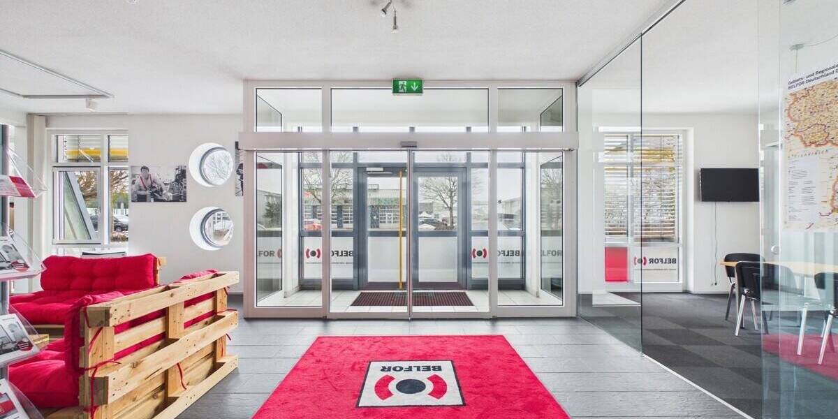 Gewerbeobjekt Neutraubling - 1.641.600&euro; | Angebot:25929471