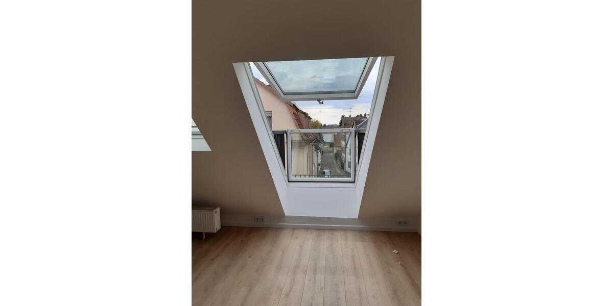 Dachgeschoßwohnung Mühlheim am Main - 2 Zimmer, 72 m&sup2;, 1.020&euro; | Angebot:27628045