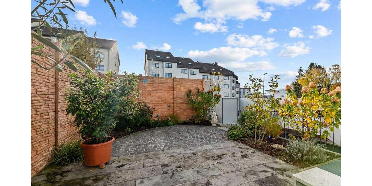 Reihenmittelhaus Lörrach / Brombach Brombach - 5 Zimmer, 148 m&sup2;, 649.000&euro; | Angebot:25697043