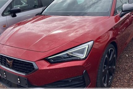 Cupra Leon 28.050 km 26.998 &euro; Chemnitz - Mittelbach 09224