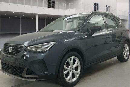 Seat Arona 17.556 km 15.990 &euro; Bad Hersfeld 36251