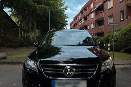 VW Tiguan 198.000 km 7.999 &euro; Lübeck 23558