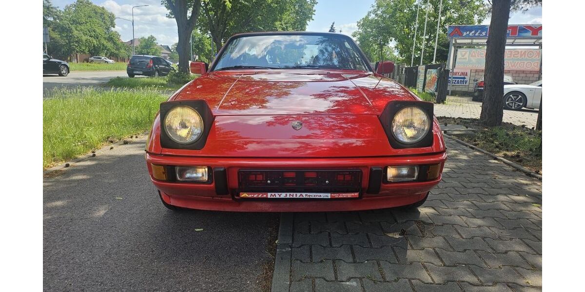Porsche 924 88.340 km 15.900 € München 80802
