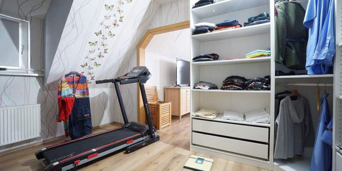 IMMOBILIEN GUMNIOR präsentiert: Einfamilienhaus mit großem Garten in ruhiger Wohnlage von Bad Bentheim 7 zimmer