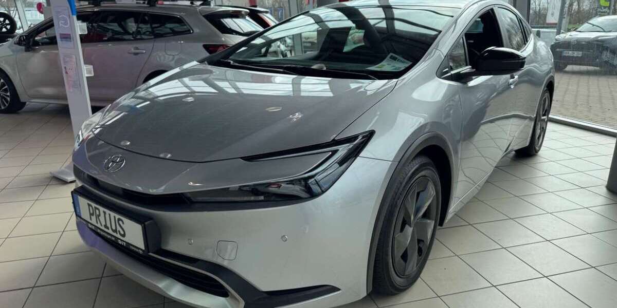 Toyota Prius 9.000 km 36.990 &euro; Göttingen 37079