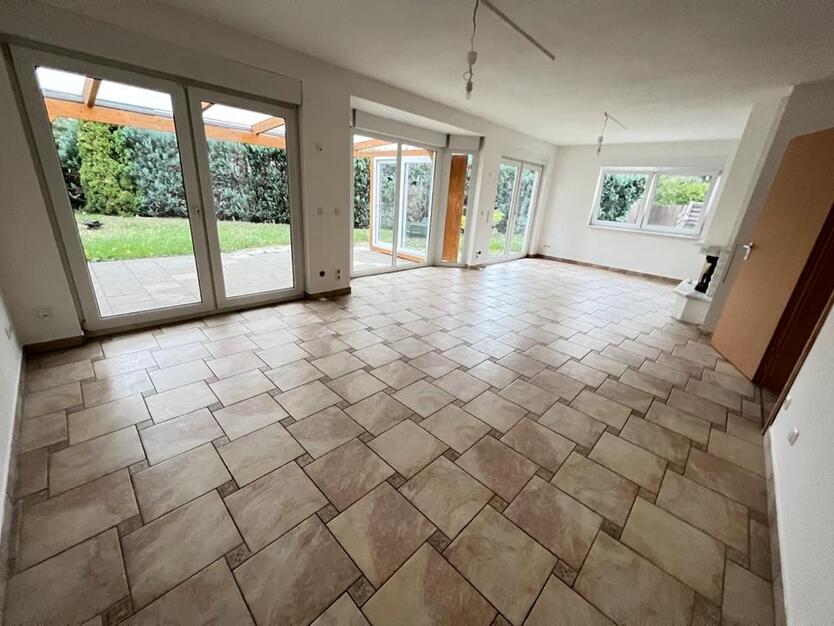 Einfamileinhaus, Hennigdorf, 4 Zimmer, Garage, Haus, 120m2,Garten