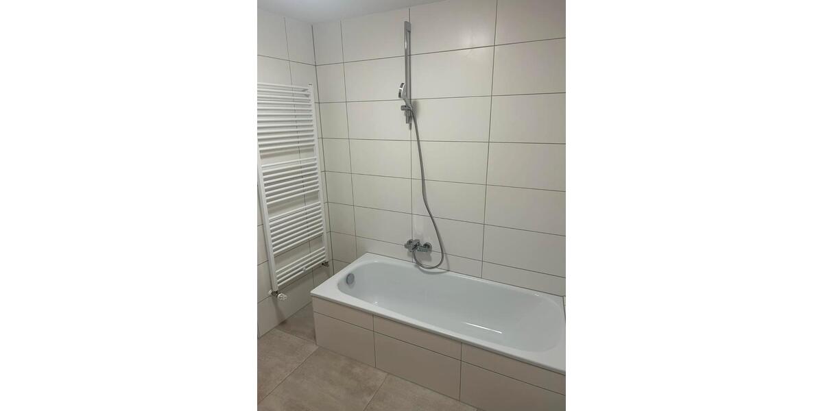Etagenwohnung Bettenfeld - 3 Zimmer, 75 m&sup2;, 650&euro; | Angebot:26378803