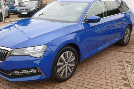 Skoda Superb 127.113 km 18.900 &euro; Berlin 12683