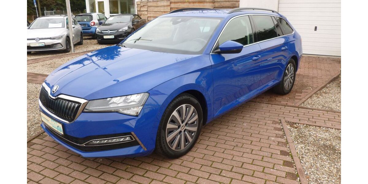 Skoda Superb 127.113 km 18.900 &euro; Berlin 12683