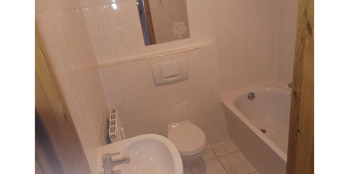 Etagenwohnung Huy - 2 Zimmer, 43 m&sup2;, 245&euro; | Angebot:26663981