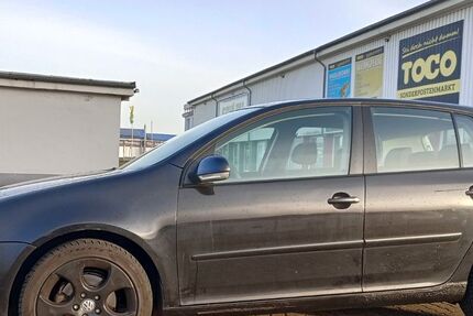 VW Golf 231.000 km 2.599 &euro; Schwerin 19063