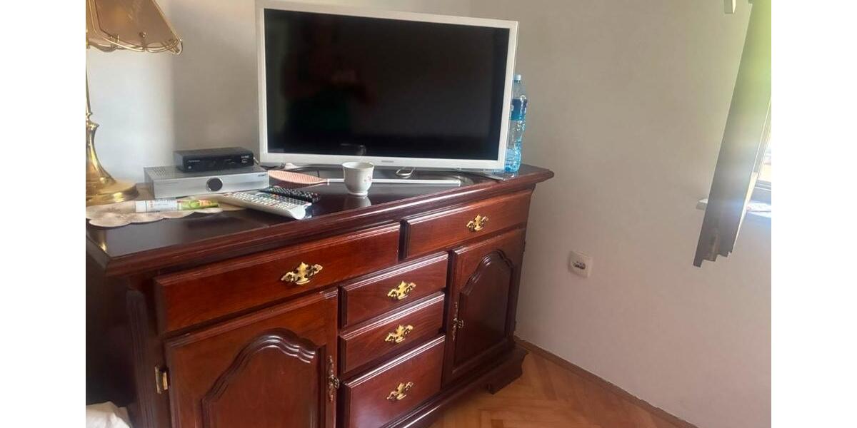 Einfamilienhaus Gülzow - 10 Zimmer, 300 m&sup2;, 155.000&euro; | Angebot:27131002