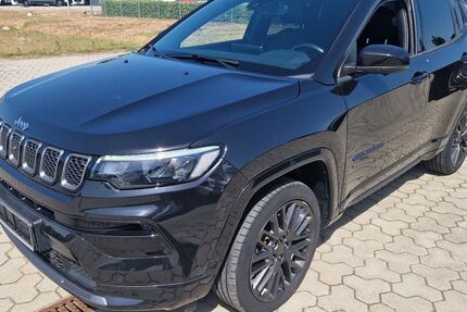 Jeep Compass 54.245 km 23.900 &euro; Ratzeburg 23909