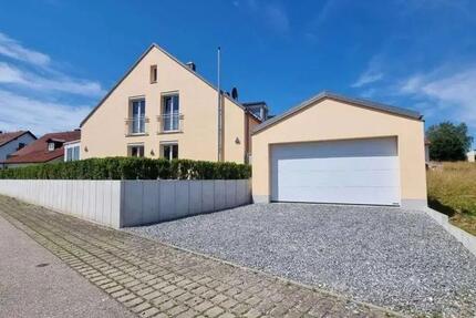 Haus Freising Ast - 4 Zimmer, 130 m&sup2;, 745.000&euro; | Angebot:26042393