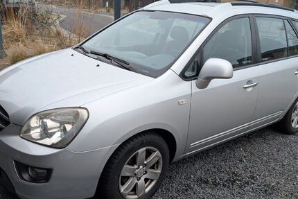 Kia Carens 185.000 km 2.850 &euro; Frankfurt am Main 60431