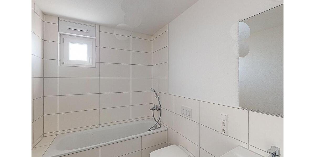 Einfamilienhaus Weinheim - 3 Zimmer, 100 m&sup2;, 1.810&euro; | Angebot:25750323