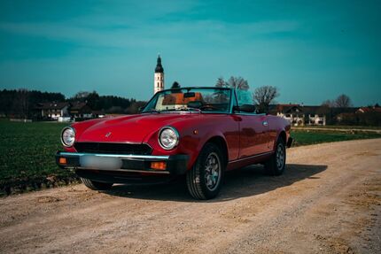 Fiat 124 Spider 60.000 km 18.500 &euro; Taufkirchen 82024