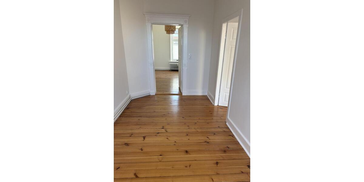 Etagenwohnung Husum - 4 Zimmer, 92 m&sup2;, 1.058&euro; | Angebot:26399514
