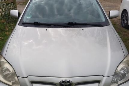 Toyota Corolla 330.000 km 2.200 € Asendorf 21271