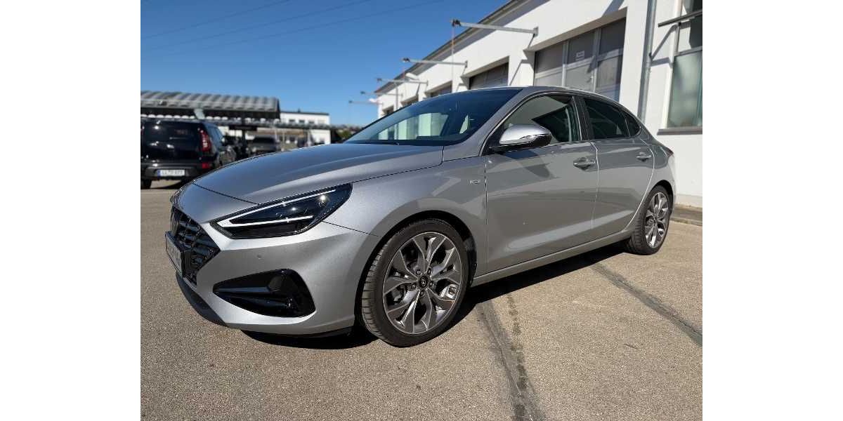 Hyundai i30 2.900 km 25.990 &euro; Landsberg a. Lech 86899