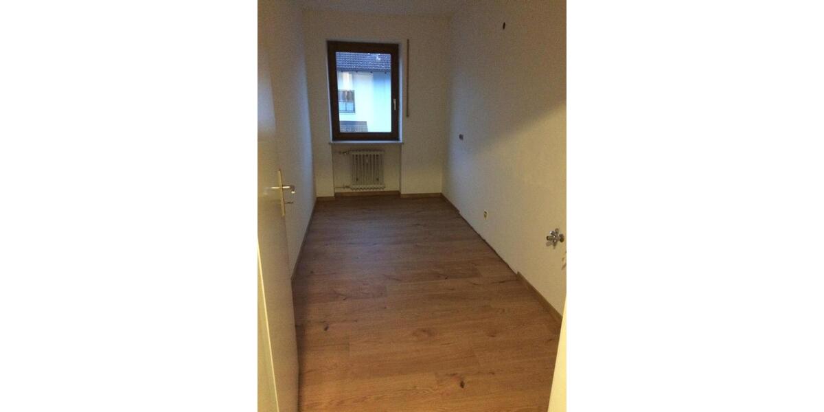 Etagenwohnung Mühldorf am Inn - 2 Zimmer, 62 m&sup2;, 780&euro; | Angebot:26387078