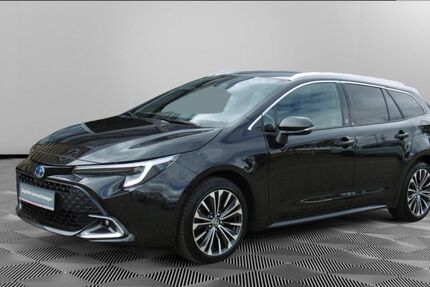 Toyota Corolla 54.221 km 25.485 &euro; Templin 17268