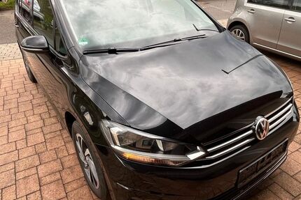 VW Touran 156.780 km 12.999 &euro; Neuweiler 75389