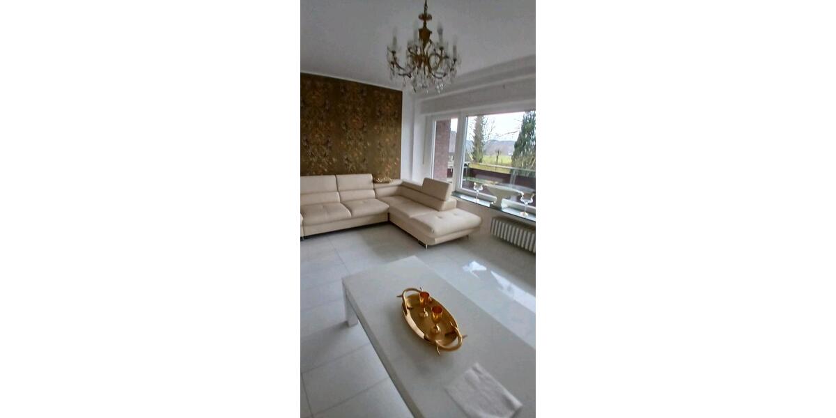 Gepflegtes Dreifamilienhaus in Lindlar-Schmitzhöhe 9 zimmer