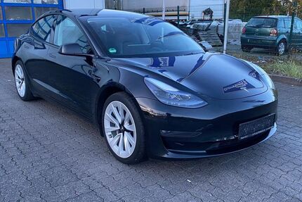 Tesla Model 3 159.900 km 22.480 &euro; Mogendorf 56424