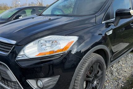 Ford Kuga 234.000 km 5.900 &euro; Wildau 15745