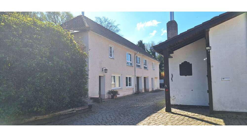 Wohnung zum Mieten in Solingen 500 € 94 m²