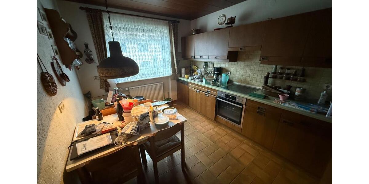 Einfamilienhaus Wadgassen - 11 Zimmer, 270 m&sup2;, 349.000&euro; | Angebot:25323564