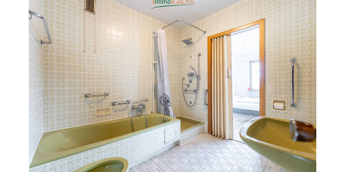 Doppelhaushälfte Lörrach - 8 Zimmer, 205 m&sup2;, 975.000&euro; | Angebot:26105476