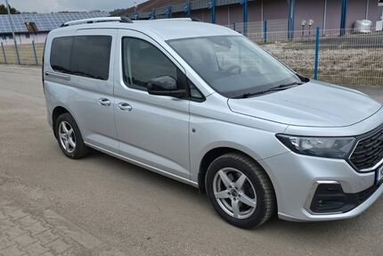 Ford Tourneo Connect 37.000 km 21.500 &euro; Sonnefeld 96242