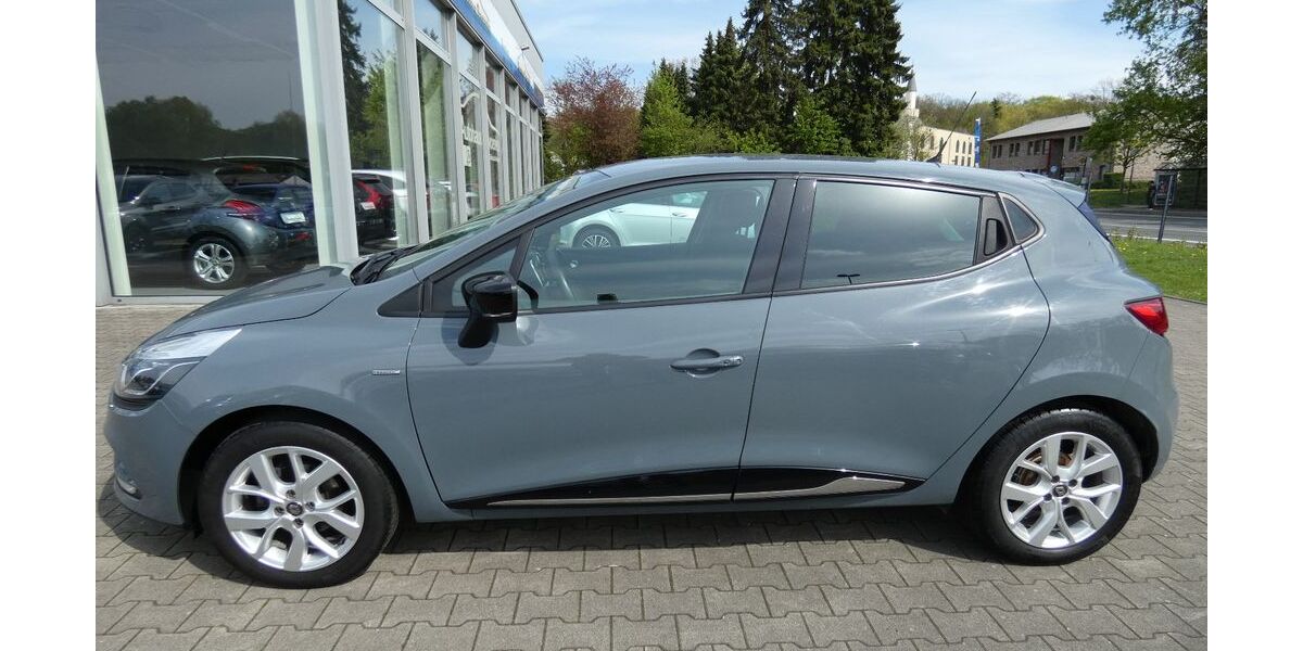 Renault Clio 72.000 km 7.990 &euro; Bergkamen 59192