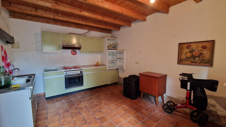 Bauernhaus, Landhaus Nettersheim - 7 Zimmer, 89 m&sup2;, 220.000&euro; | Angebot:27157925