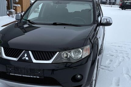 Mitsubishi Outlander 222.659 km 6.200 &euro; Karlsfeld 85757