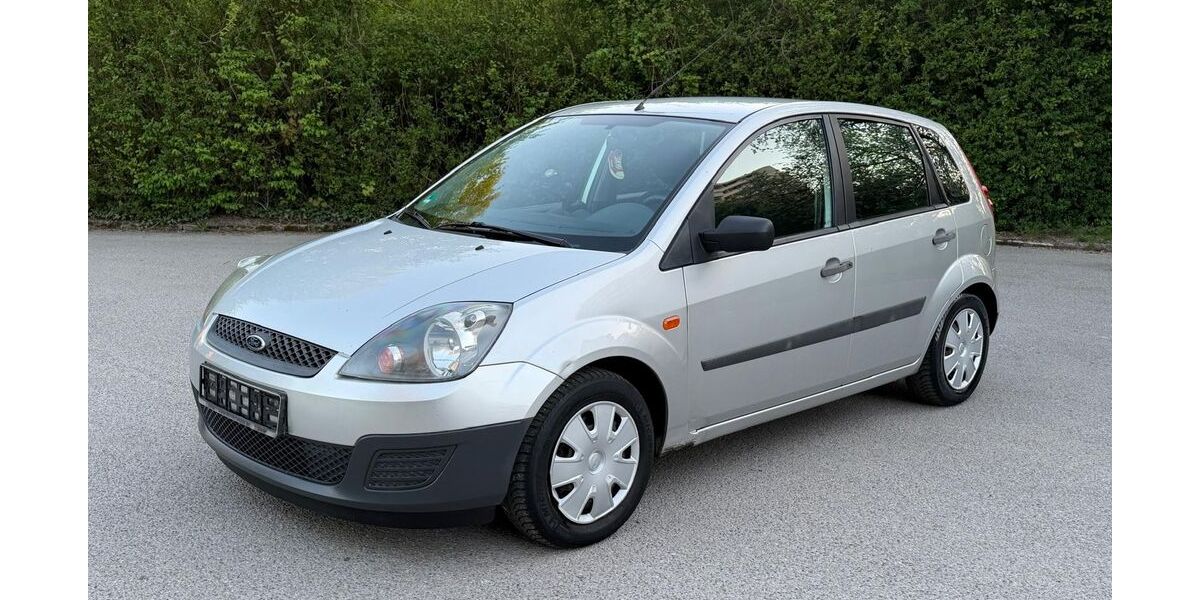 Ford Fiesta 157.000 km 2.500 &euro; München 81375