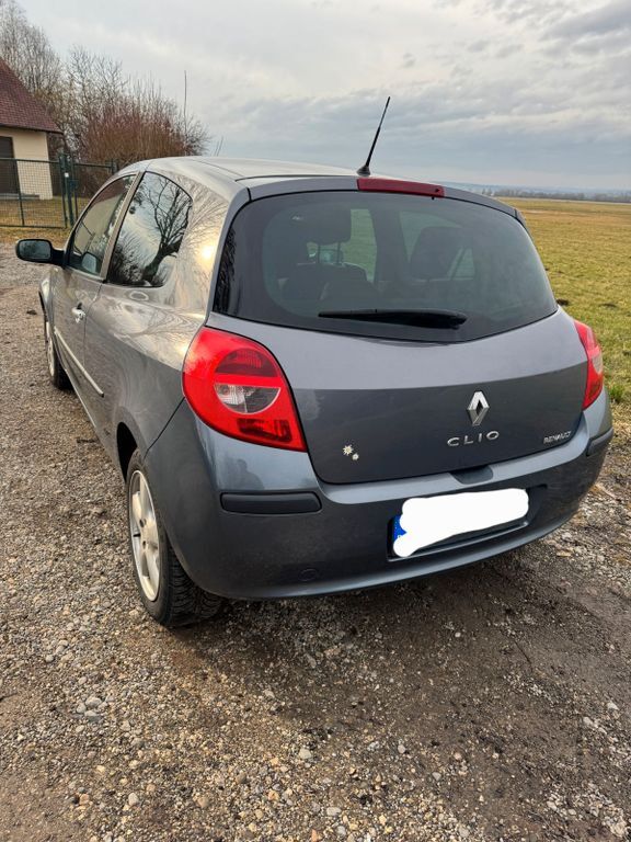 Renault Clio 184.500 km 1.900 € Hohentengen 88367