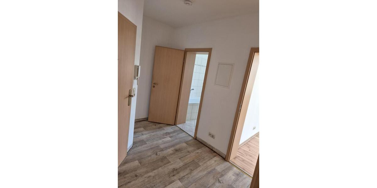 Für EIGENNUTZER ! Individuell gestaltbare Wohnung im 1. OG - mit Balkon, Garage und Stellplatz! - Etagenwohnung Bärenstein Niederschlag | Angebot:26003487