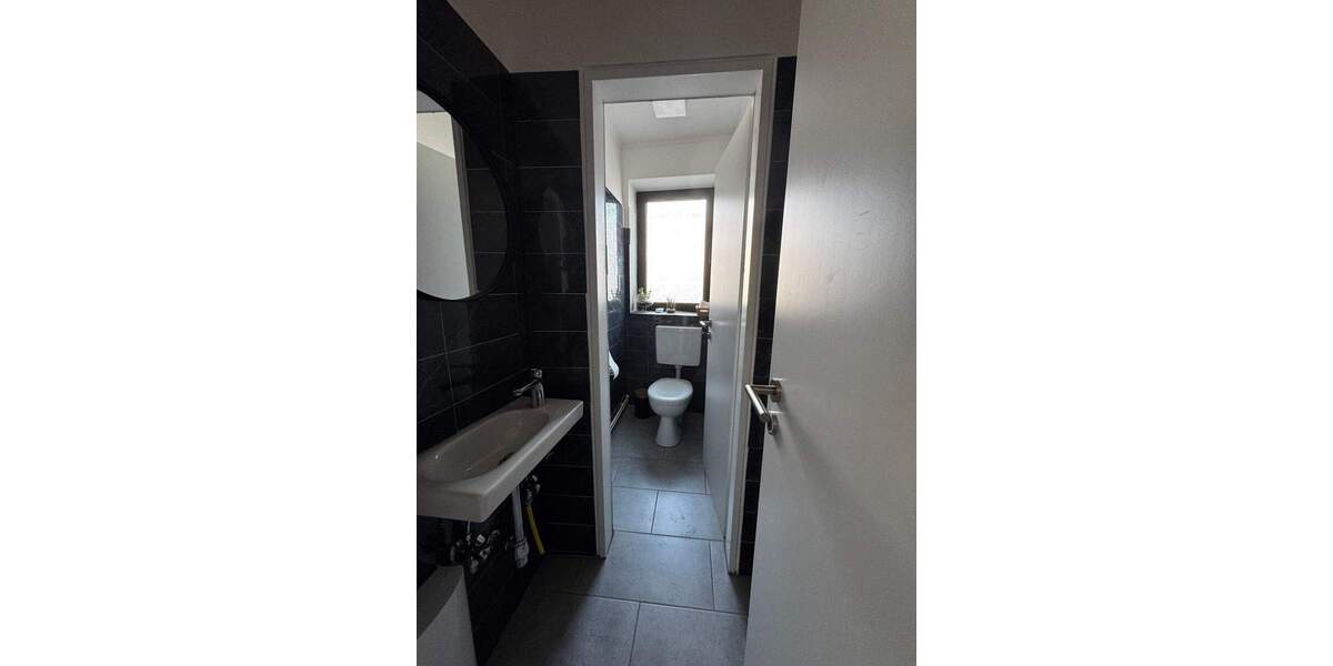 Gewerbeobjekt Butjadingen Burhave - 2 Zimmer, 600&euro; | Angebot:24699990