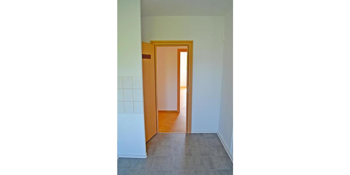 Etagenwohnung Sangerhausen - 4 Zimmer, 72 m&sup2;, 417&euro; | Angebot:26381085