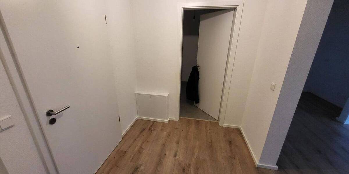 Etagenwohnung Menden Lendringsen - 2 Zimmer, 72 m&sup2;, 865&euro; | Angebot:26816141