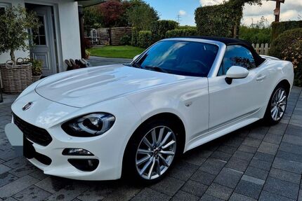 Fiat 124 Spider