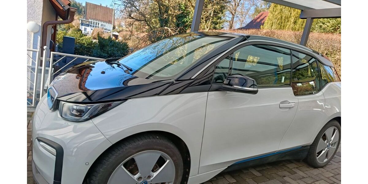 BMW i3 21.000 km 20.300 &euro; Weinbach 35796