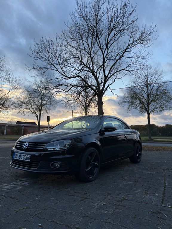 VW Eos 135.000 km 7.999 € Dortmund 44339