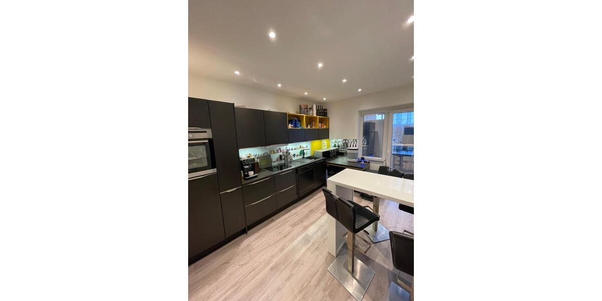 Etagenwohnung Düsseldorf Stadtbezirk 6 - 3 Zimmer, 94 m&sup2;, 445.000&euro; | Angebot:25001496