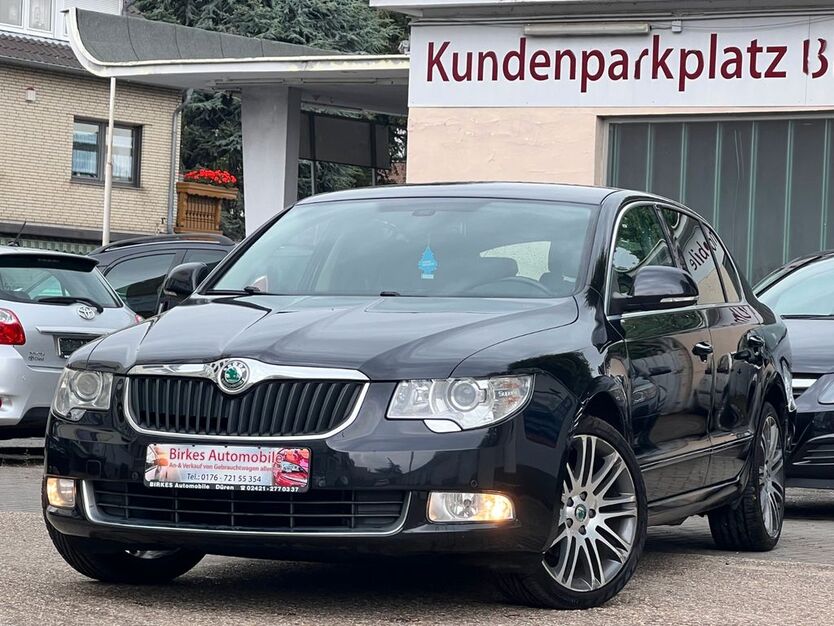 Skoda Superb 203.000 km 6.799 € Düren 52353