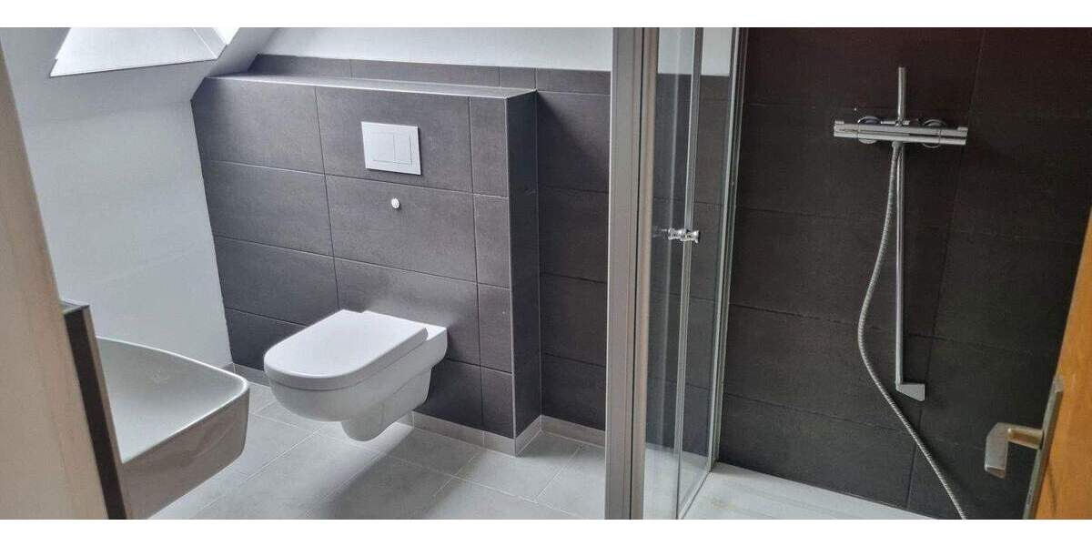 Mehrfamilienhaus, Wohnhaus Leck - 7 Zimmer, 170 m&sup2;, 390.000&euro; | Angebot:25724256